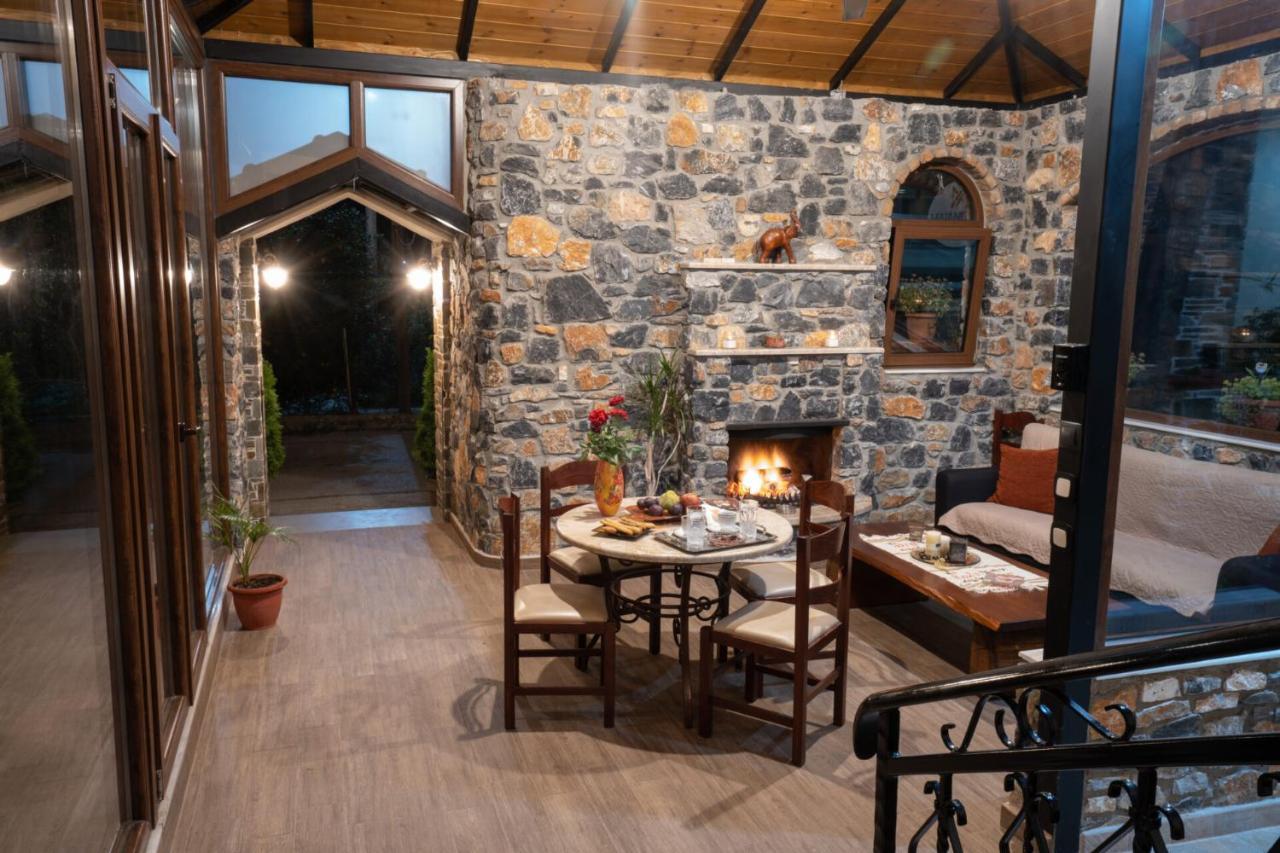 Ξενώνας Μαίανδρος Aridaía エクステリア 写真