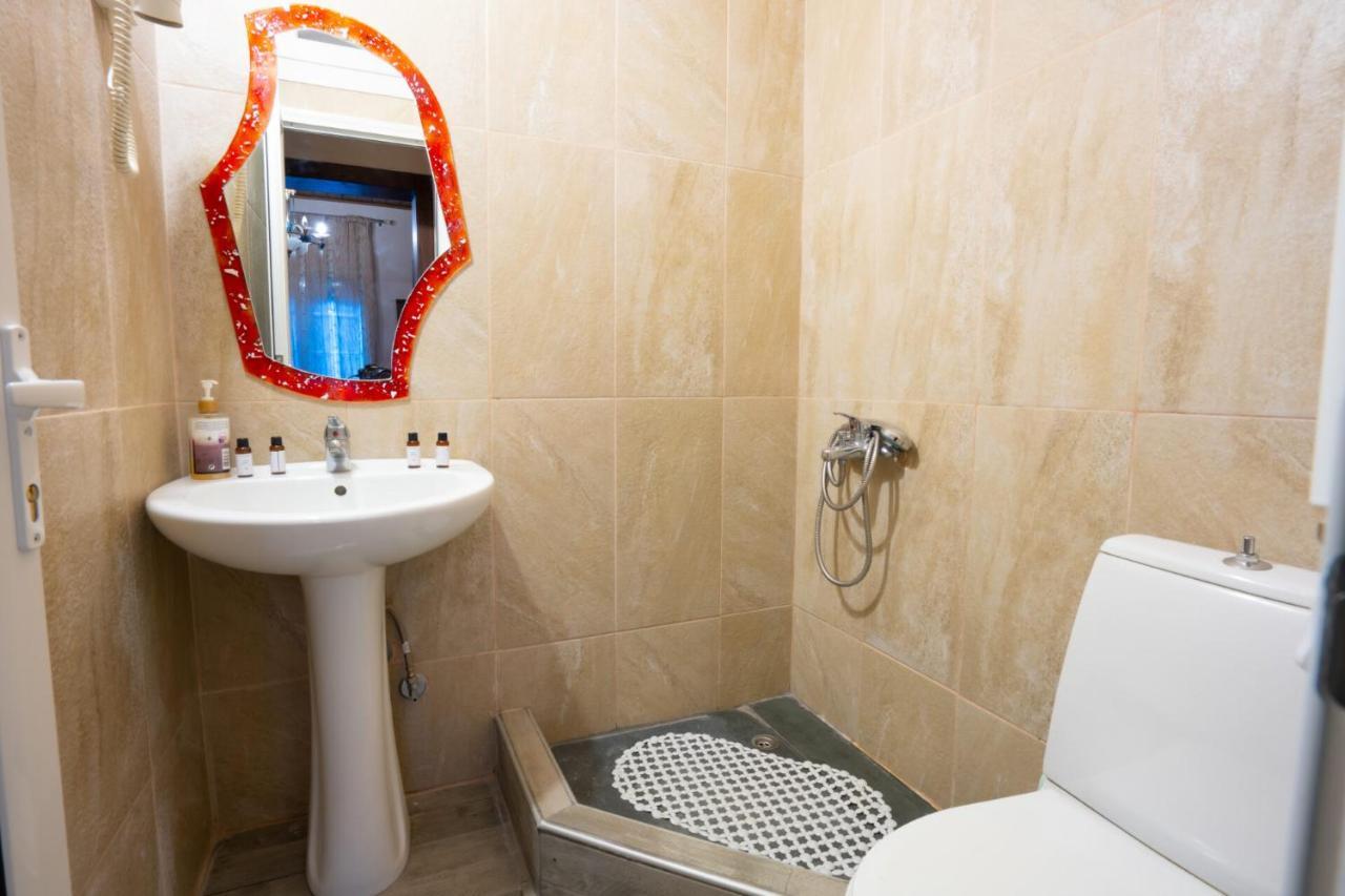 Ξενώνας Μαίανδρος Aridaía エクステリア 写真